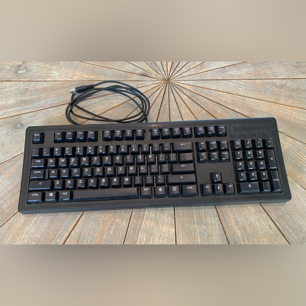 Steelseries Apex 100 Keyboard